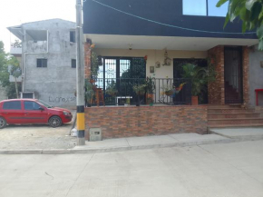 Casa Aranda a 500 mts de la Hacienda Nápoles